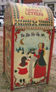 SantaMailbox-03