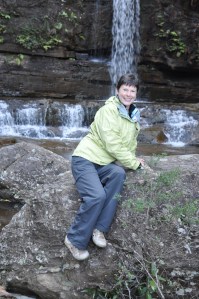 BeckyAtWentworthFalls-05 copy