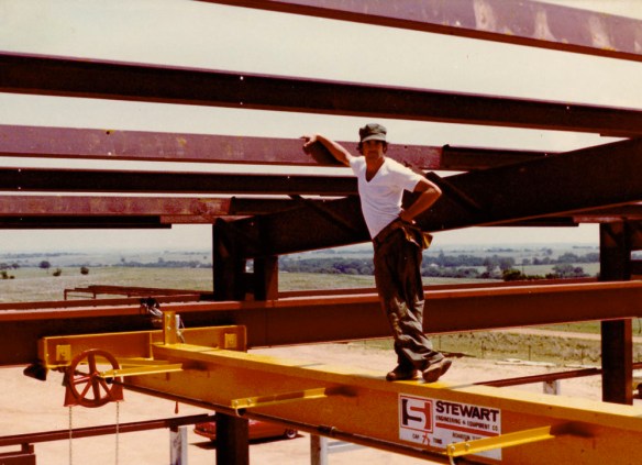 steve-on-girder