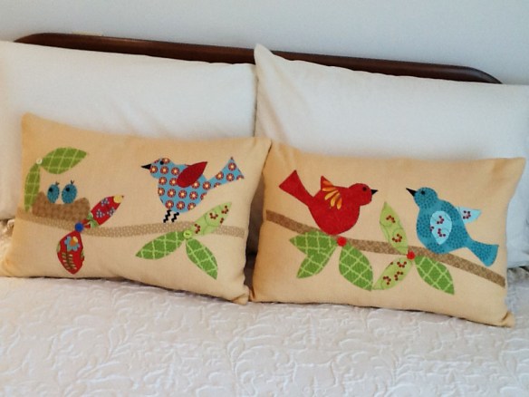 SusansChirpPillows