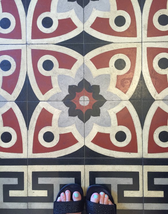 KitchenStoreFloor-Fredericksburg